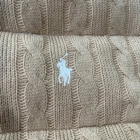 Polo Ralph Lauren Cable-Knit Pattern Puffer Jacket - Picture 2 of 8